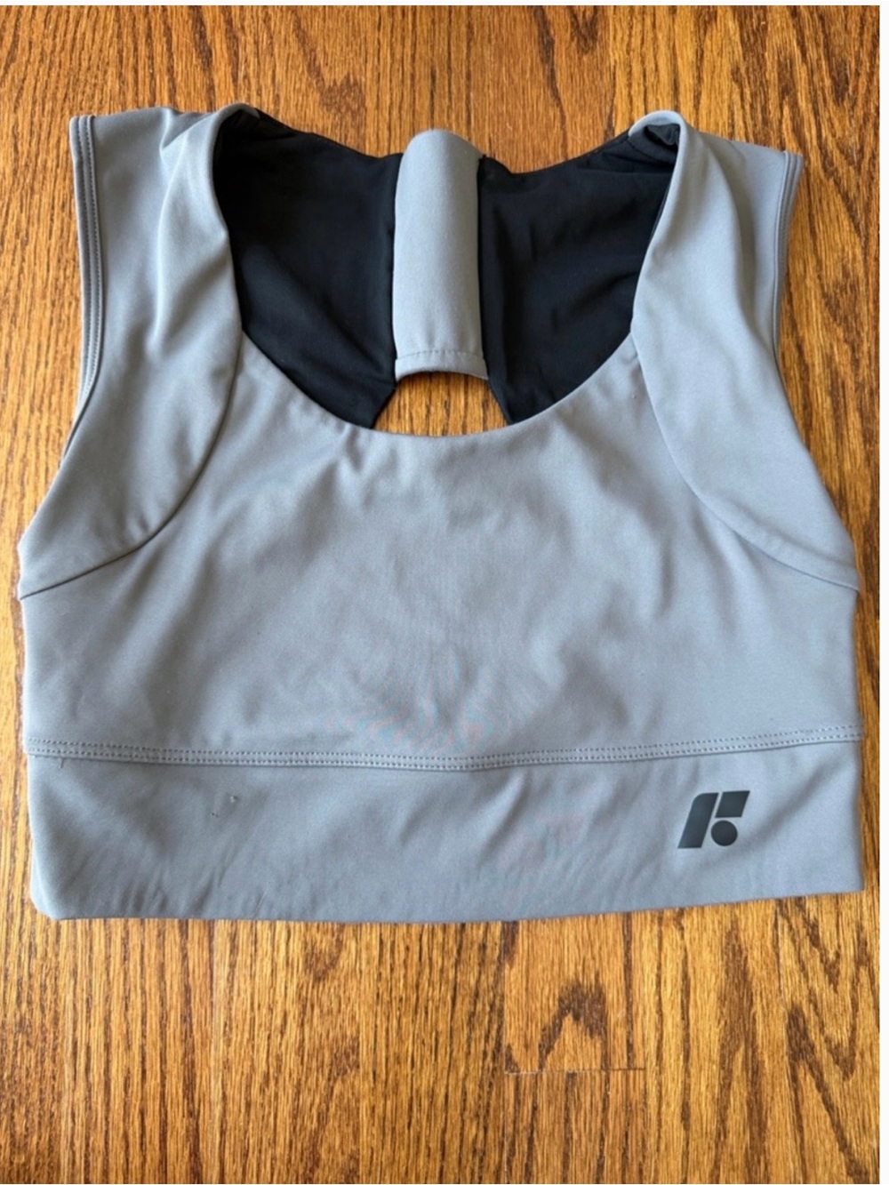Forme Revive sports bra